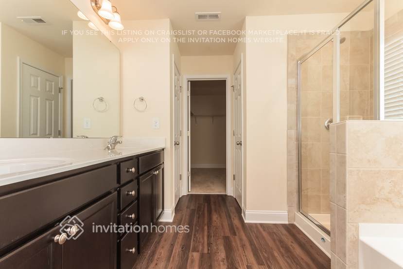 Building Photo - 154 Sassafras Rd