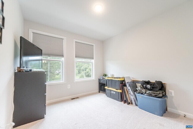 Building Photo - 4537 Berwyn Ln