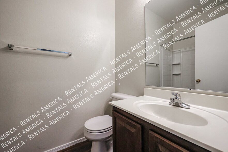 Building Photo - 1255 S Rialto