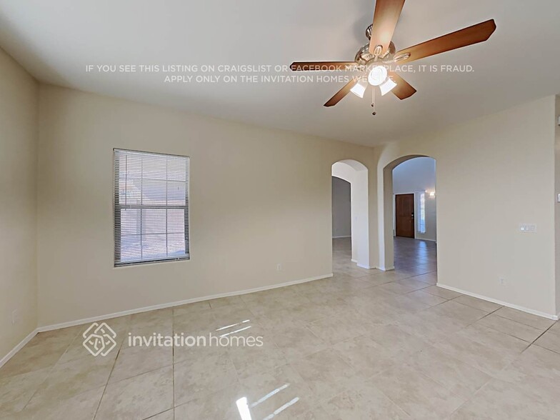 Building Photo - 16037 W Banff Ln