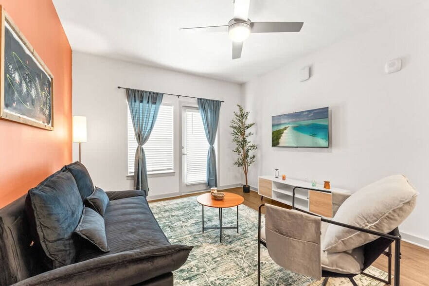 Building Photo - 14533 Star Water Rd