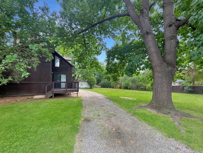Building Photo - HISTORIC TWO-STORY HOME WITH CHARMING FEAT...