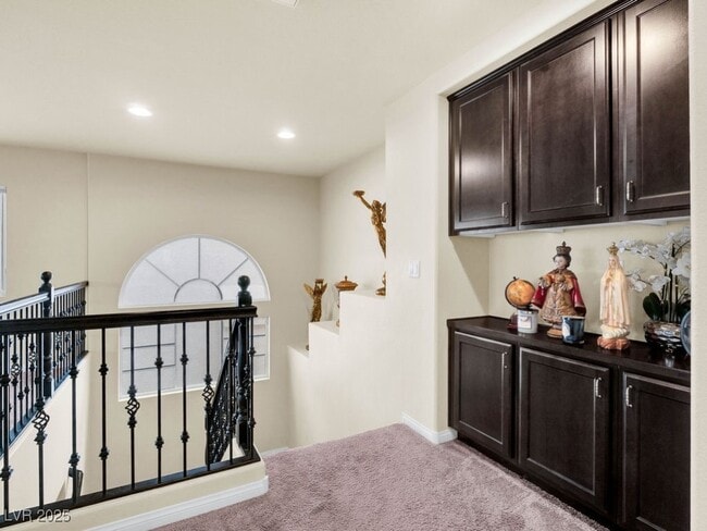 Building Photo - 6465 Grande River Ct