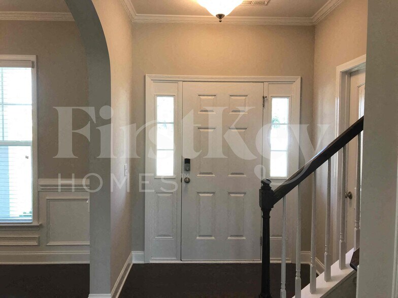 Building Photo - 84 Waterpine Dr