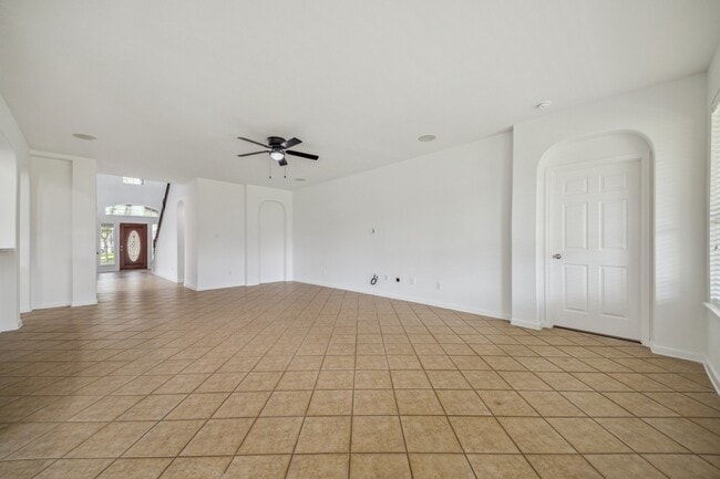 Building Photo - 26402 Larkspur Ridge Dr