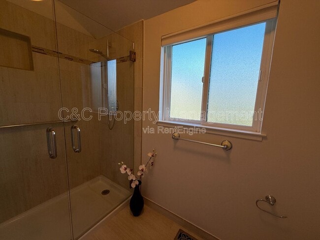 Building Photo - 63 S Branciforte Ave