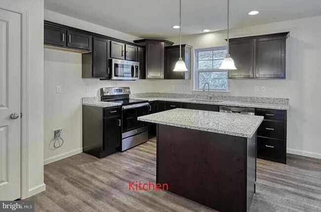 Building Photo - 130 Copperleaf Dr