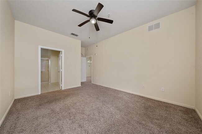 Building Photo - 3001 Greystone Loop