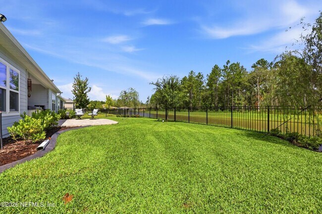 Building Photo - 75722 Bayley Pl