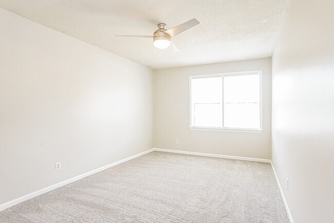 Building Photo - Charming 4 Bedroom Home in Martinez, GA