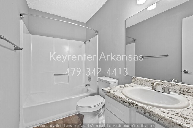 Building Photo - Cozy 2 Bedroom Duplex with Fireplace & Spacious Backyard!