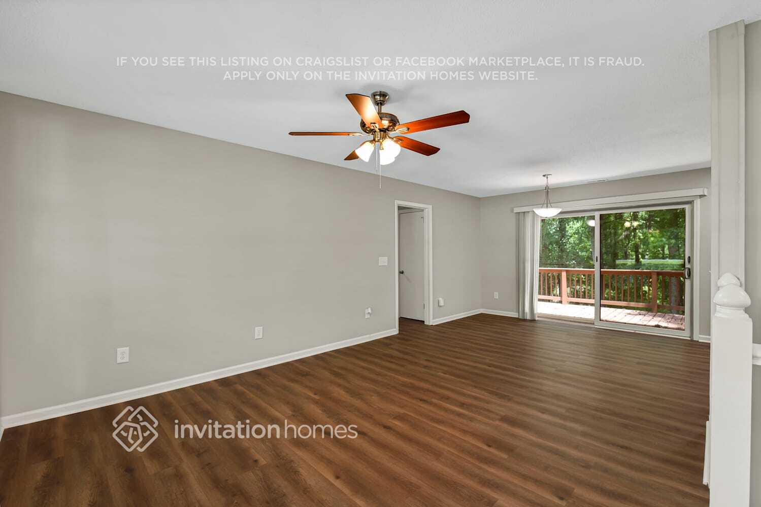 Building Photo - 2221 Gemway Dr