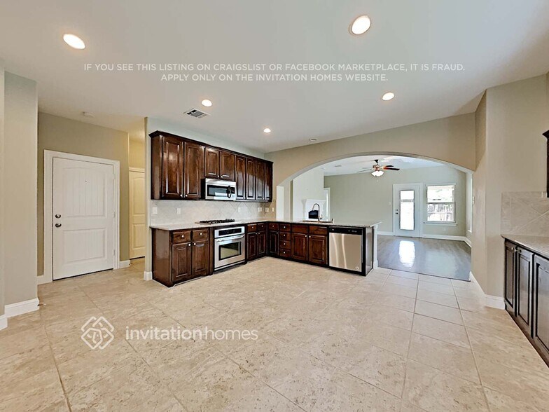 Building Photo - 120 Griffin Ave