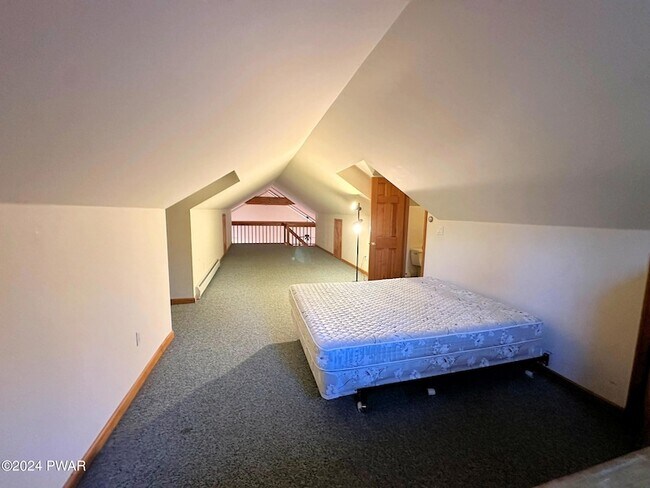 Building Photo - 109 Mountain Laurel Ln