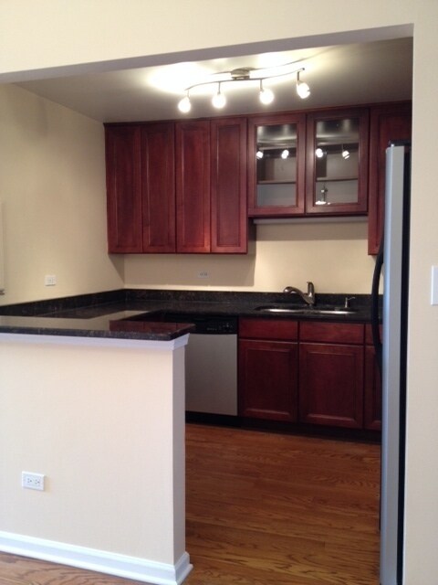 Building Photo - 442 Osage Ln