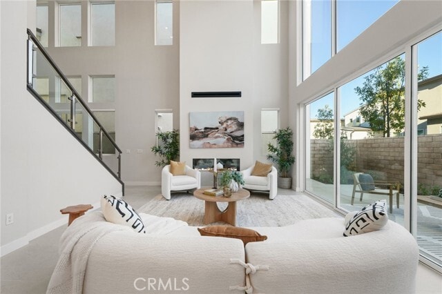 Building Photo - 1155 Poppy Ct