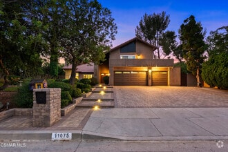 Building Photo - 11075 Oso Ave
