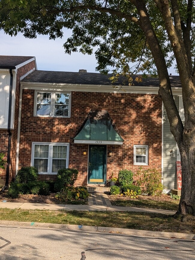 Primary Photo - 1535 Wedgefield Cir