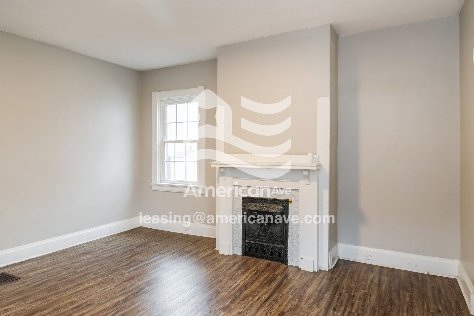 Building Photo - 5206 Ravenna St