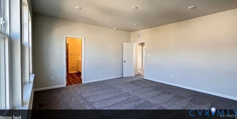 Building Photo - 6455 Fennec Run