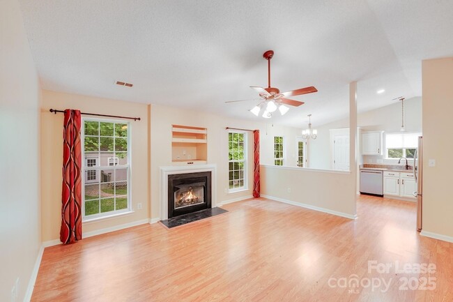 Building Photo - 7213 Preakness Stakes Ln