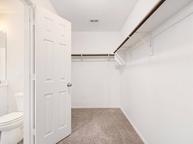 Building Photo - 405 Glendale Dr
