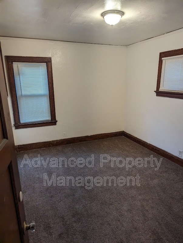 Building Photo - 4023 N 24th Pl