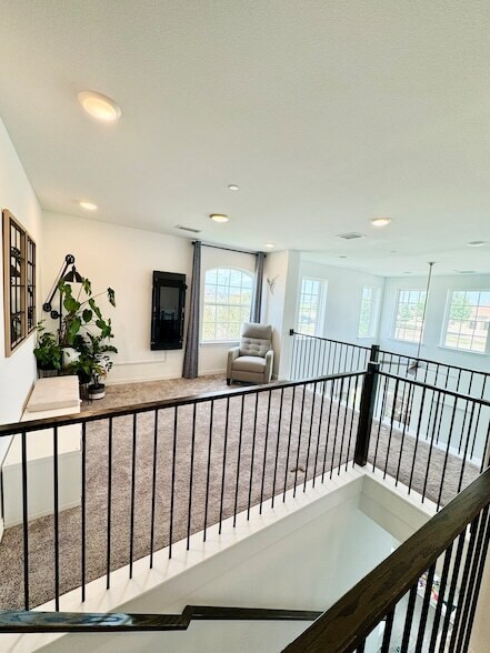 Building Photo - 1036 Switchgrass Ln