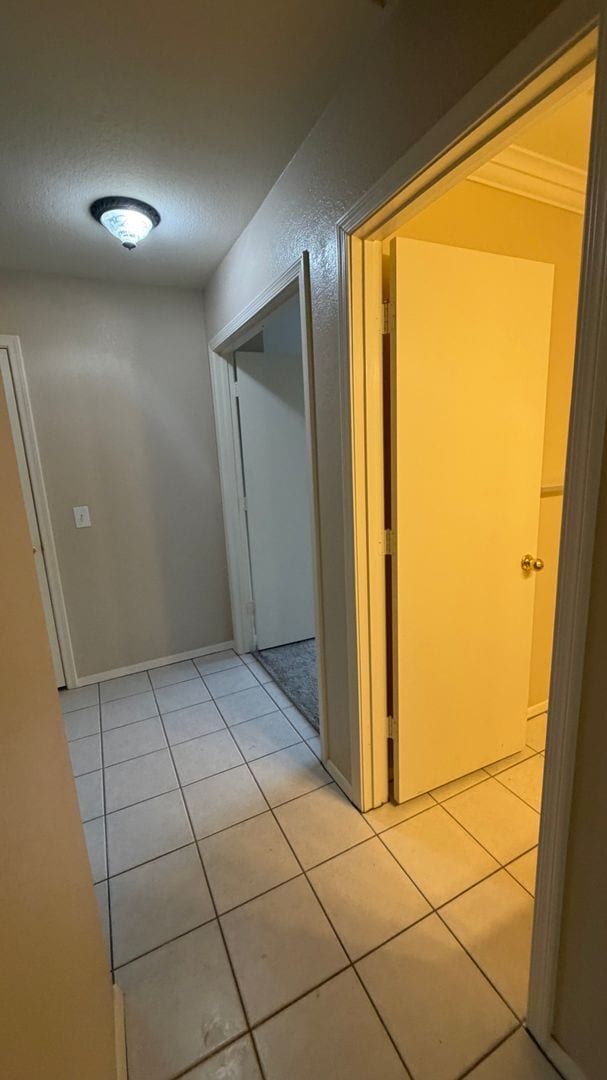 Building Photo - Freshly Painted 3 bedroom/2 bathroom Peoria Home!