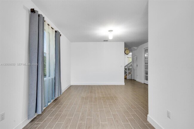Building Photo - 5113 NW 52nd St