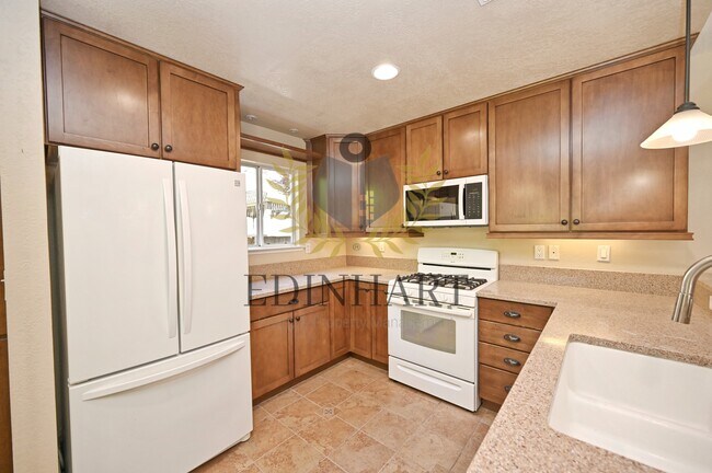 Building Photo - 6353 N Brix Ave
