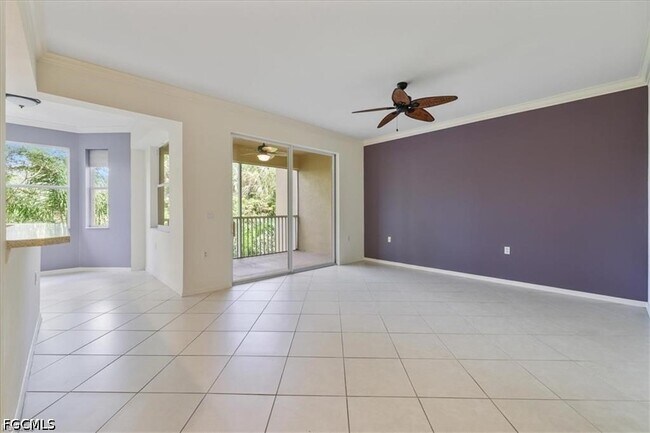 Building Photo - 8261 Pathfinder Loop