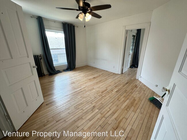 Building Photo - 3 br, 2 bath House - N89 W16229 Main St