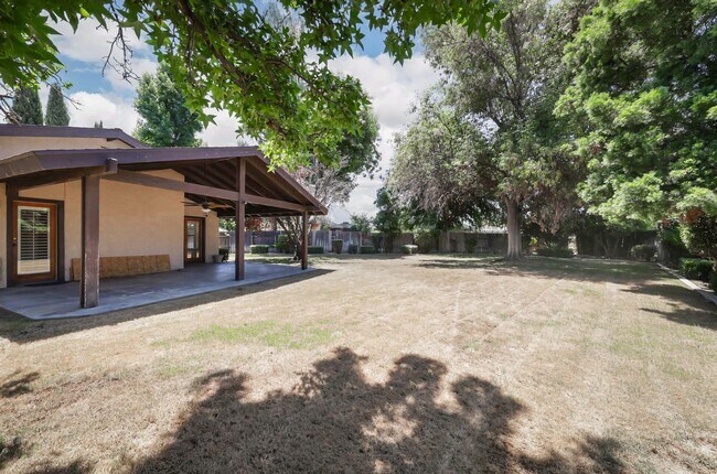 Building Photo - 3905 Cibola Ct
