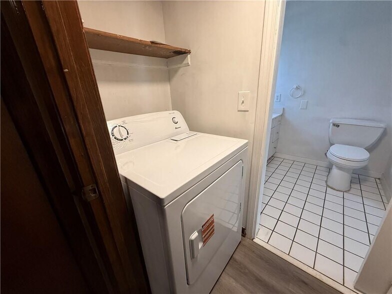 Building Photo - 3815 Samia Ct