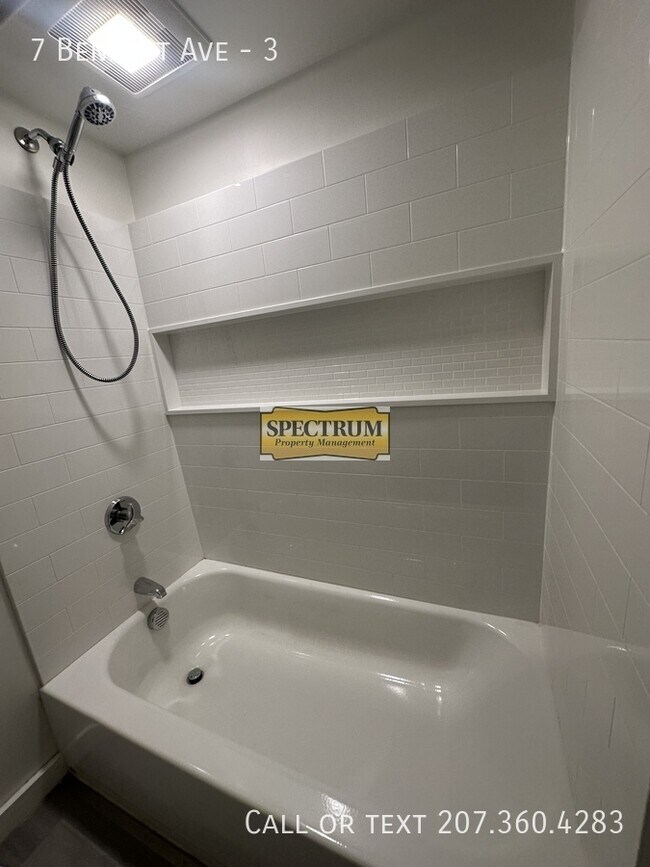 Building Photo - 7 Bennett Ave