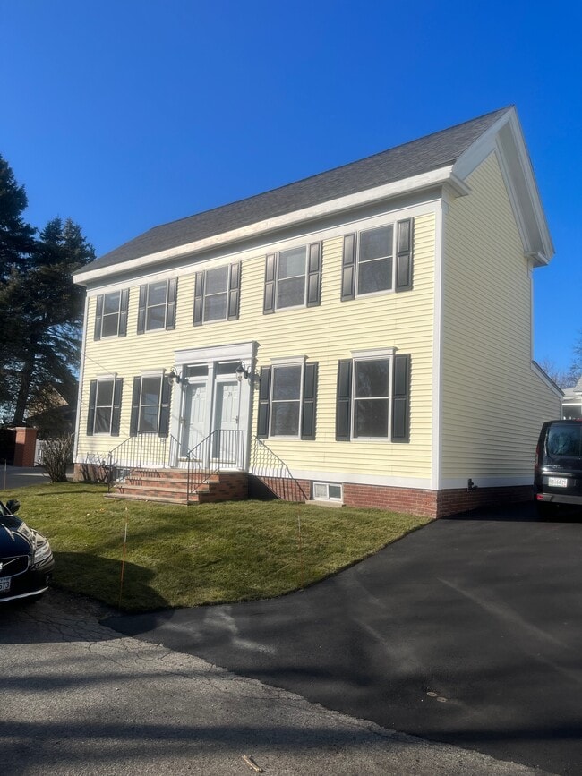 Building Photo - 24 Stimson St