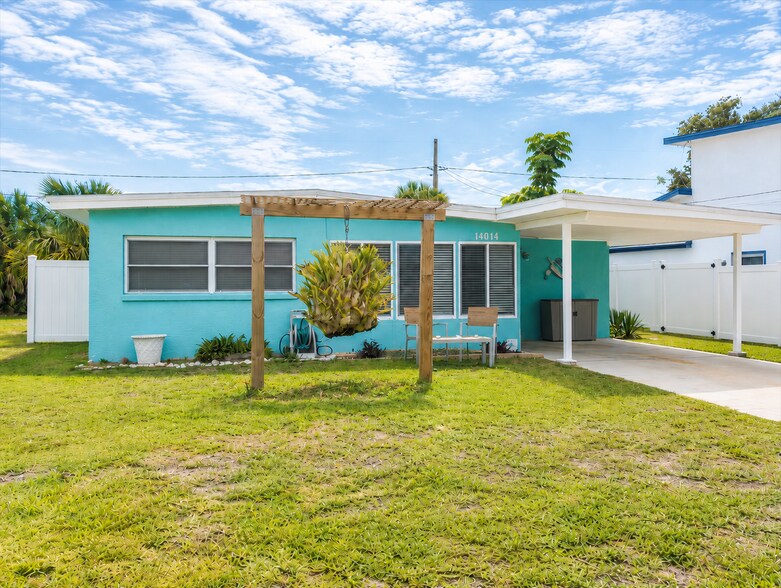 Building Photo - 14014 Marguerite Dr