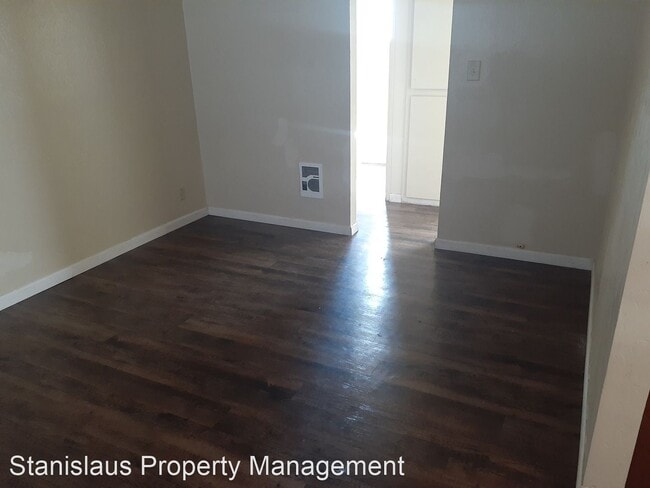 Building Photo - 150 E Orangeburg Ave