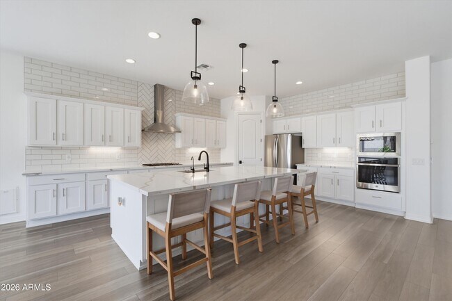 Building Photo - 2024 W Andalusian Trail