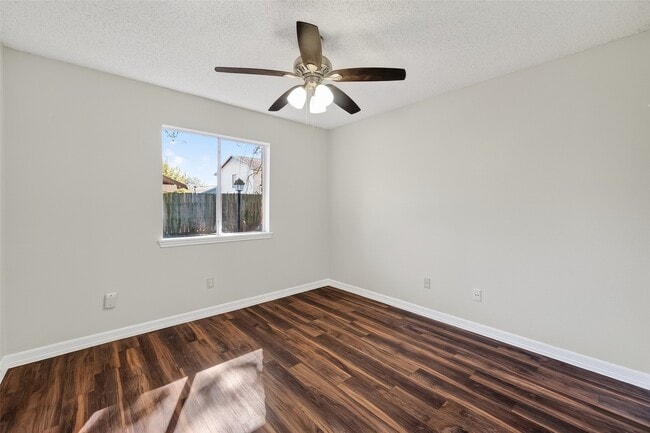 Building Photo - 18115 Poppy Trails St