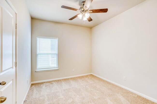 Building Photo - 8211 Blooming Meadow Ln