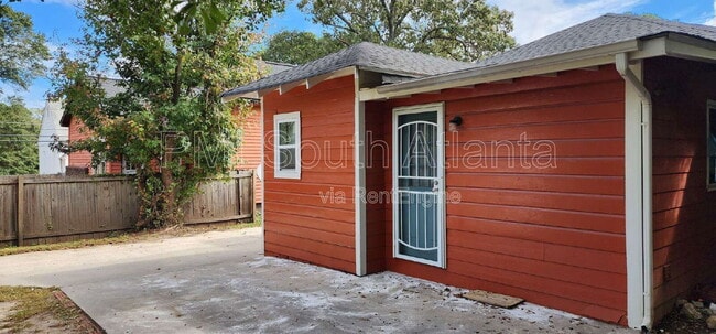 Building Photo - 3411 N Fulton Ave