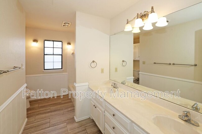 Building Photo - 21 Edgewood Ln