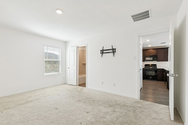 Building Photo - 9700 Lafferty Ln