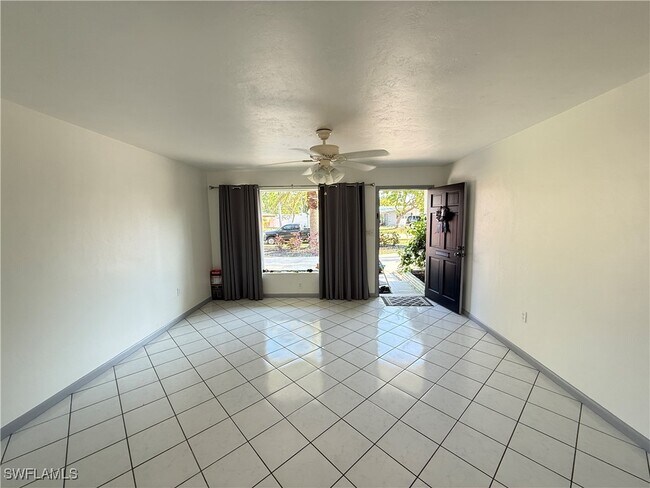 Building Photo - 1354 Stadler Dr