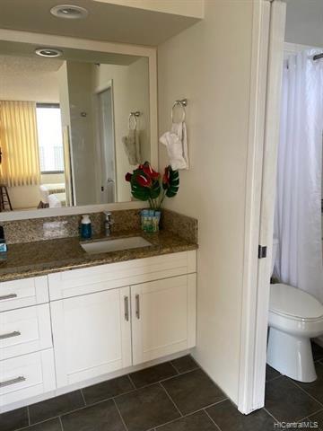 Building Photo - 201 ?Ohua Ave