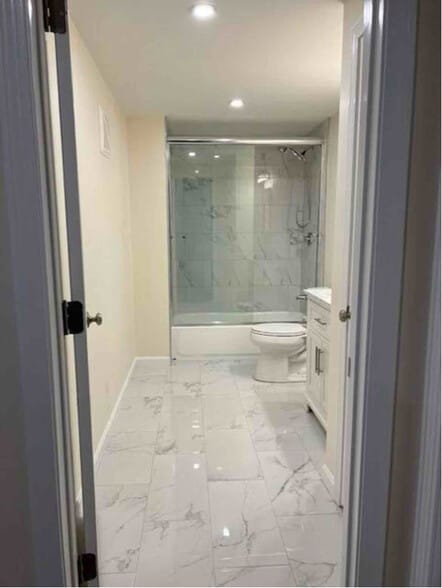 Building Photo - 72 3rd St