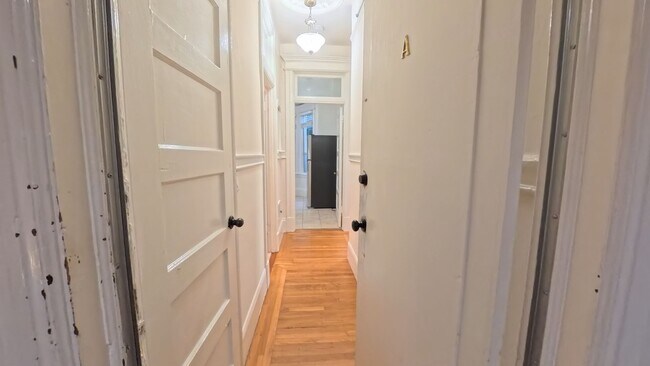 Building Photo - 205A Steiner Street-