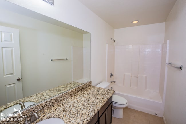 Building Photo - Beautifully Maintained 3Bdm 2.5Ba Two-Story Home nestled in a desirable Southwest Las Vegas neigh...